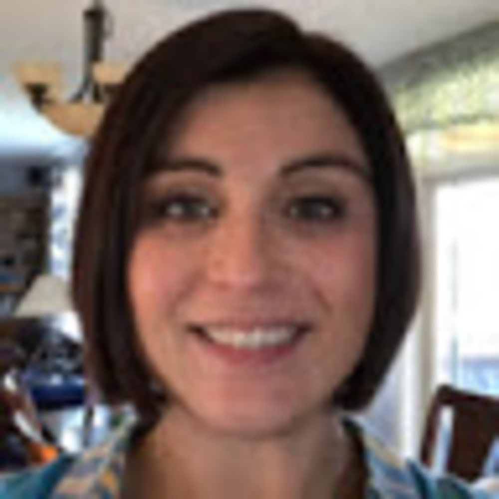 Meet your Posher, Claudia